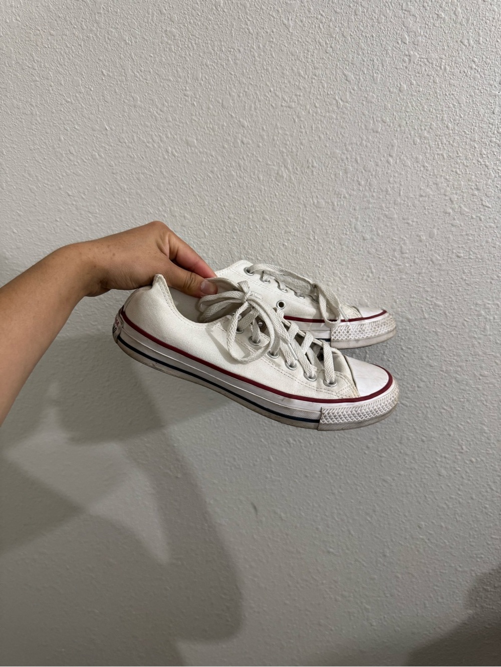 White converse all stars